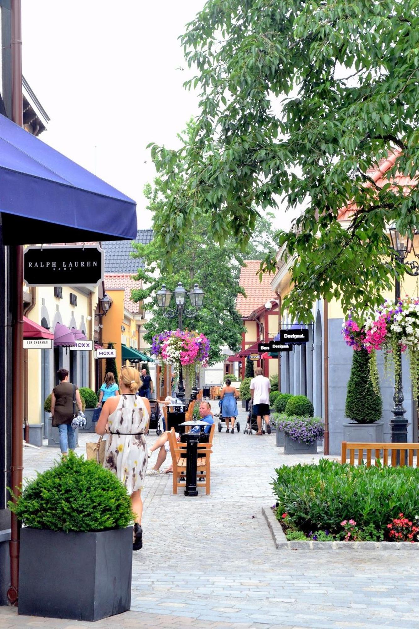 Hotel En Grand Cafe De Pauw Рурмонд Экстерьер фото