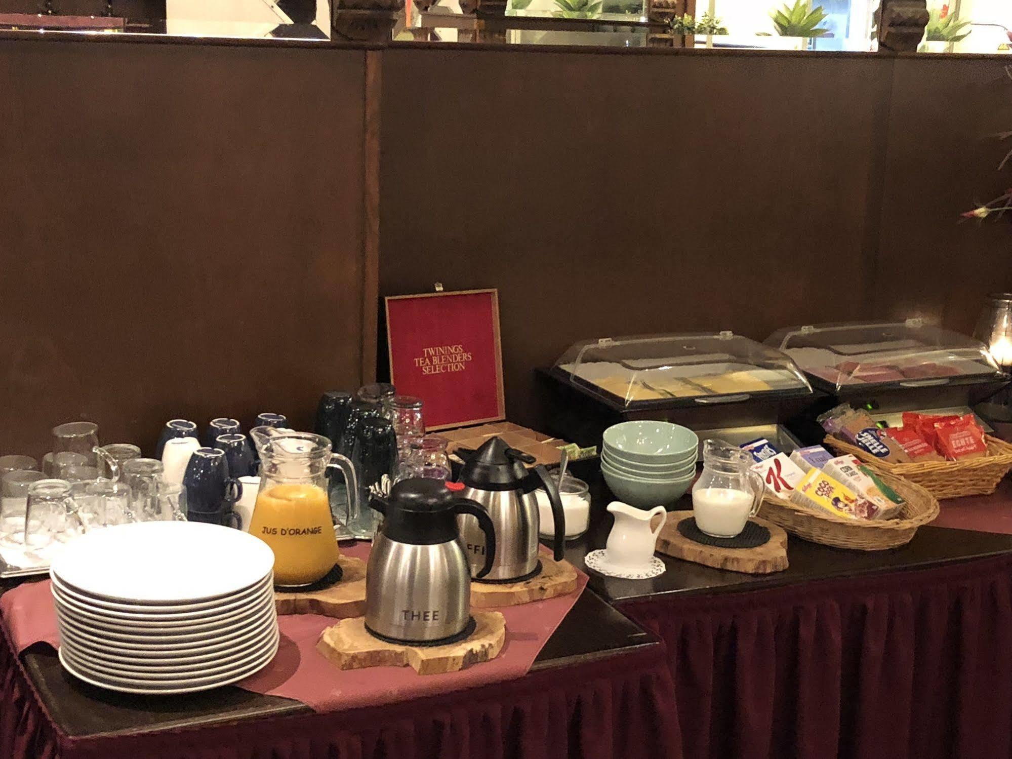 Hotel En Grand Cafe De Pauw Рурмонд Экстерьер фото