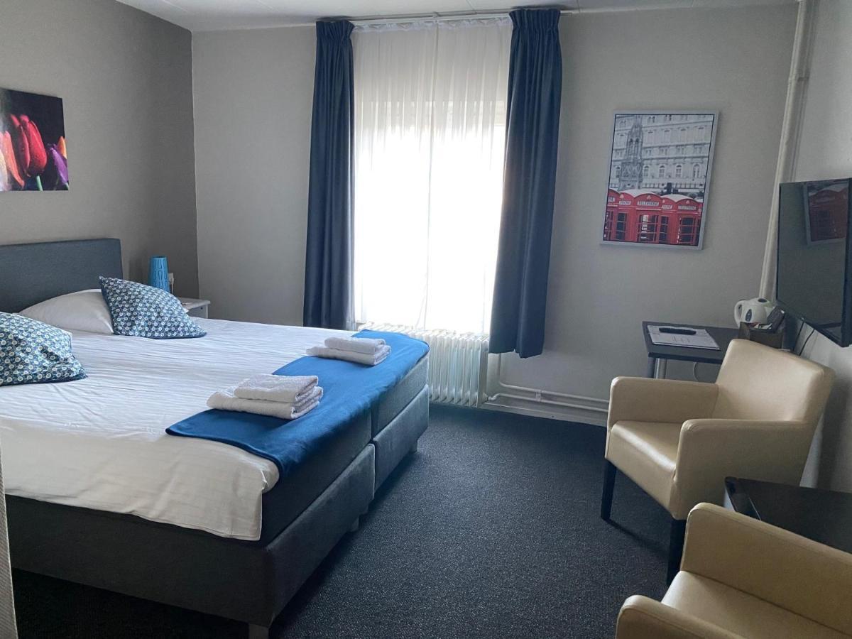 Hotel En Grand Cafe De Pauw Рурмонд Экстерьер фото